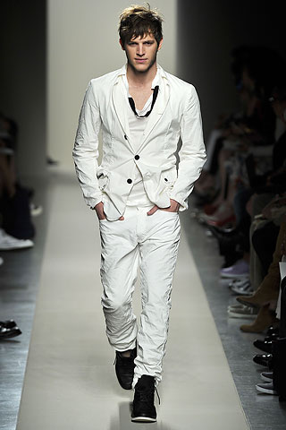 Bottega Veneta / - 2011